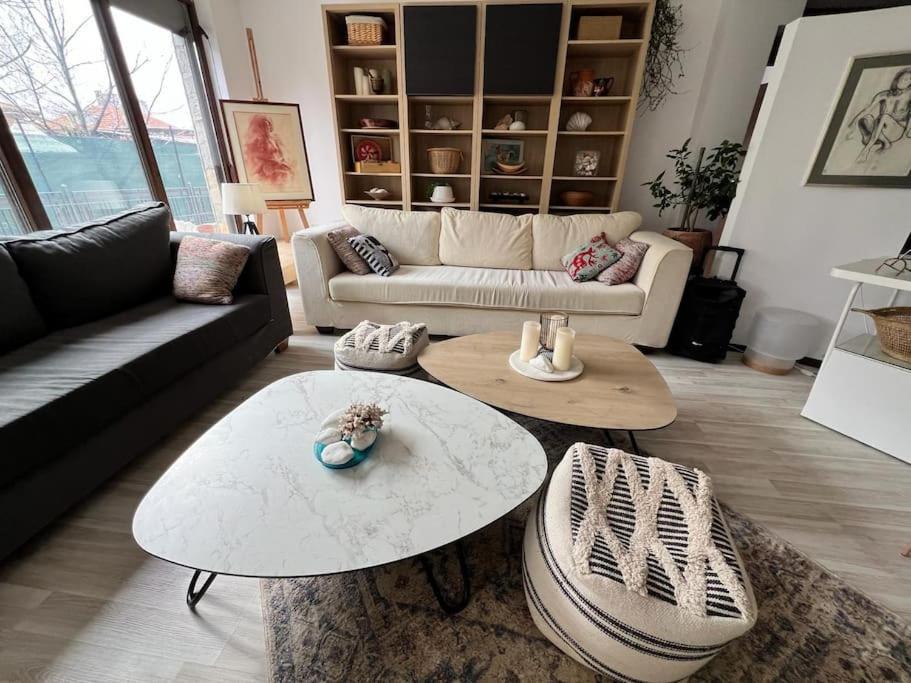 Kazanlak Large Guest House Apartment Near The Center With Full Kitchen & Dining Room, King Beds, Garden Patio, Free Parking & Self Check-In Esterno foto